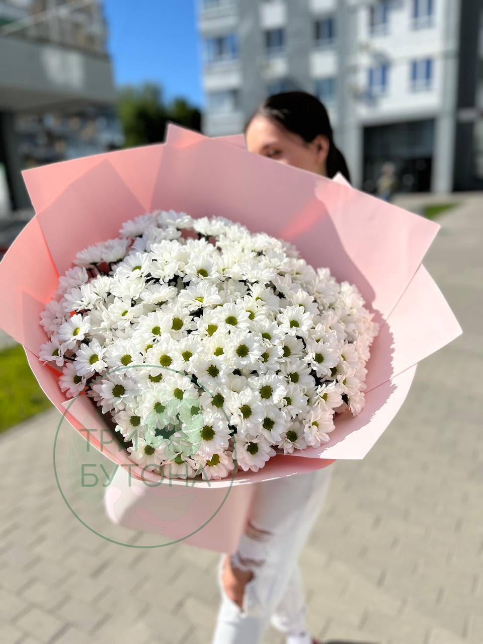 Букет из 25 хризантем